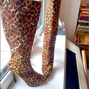 Worthington leopard knee high boots.